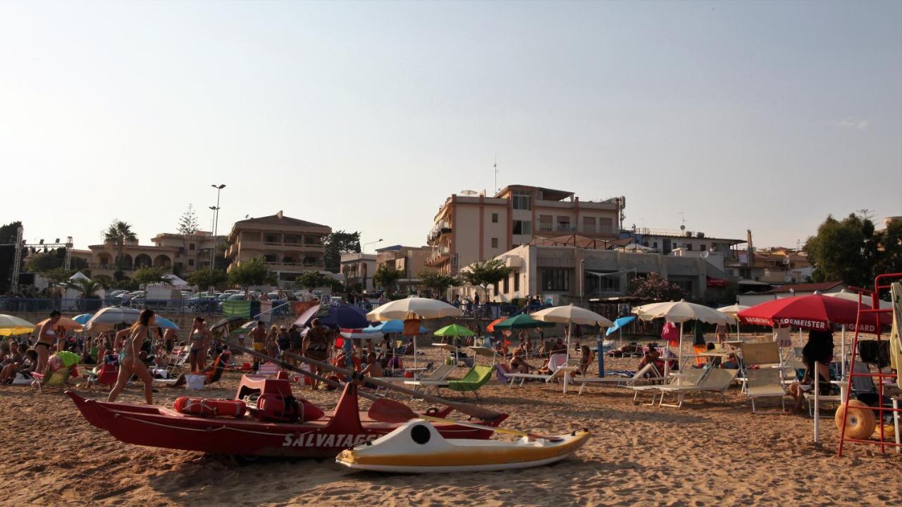 Medusa Mdna Marina di Modica Kültér fotó